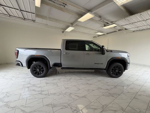 New 2026 GMC Sierra 2500 AT4 w/ Technology Package AWD/4WD image 9