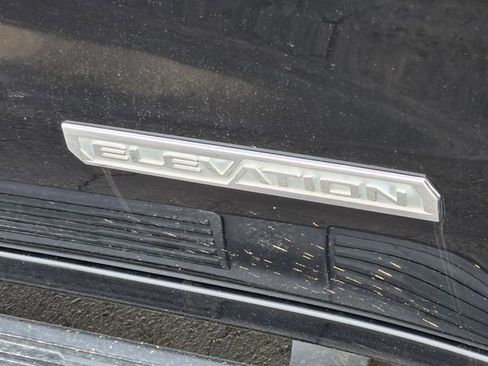 Used 2021 GMC Sierra 1500 Elevation w/ Preferred Package AWD/4WD image 4