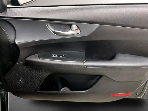 Used 2021 Kia Forte LXS image 28