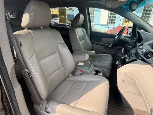 Used 2012 Honda Odyssey EX-L image 21