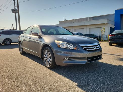 Used 2012 Honda Accord EX-L image 8