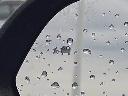 Used 2024 Chevrolet Equinox EV LT w/ Active Safety Package 3 image 7