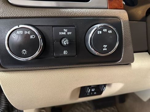 Used 2013 GMC Sierra 2500 SLT AWD/4WD image 12