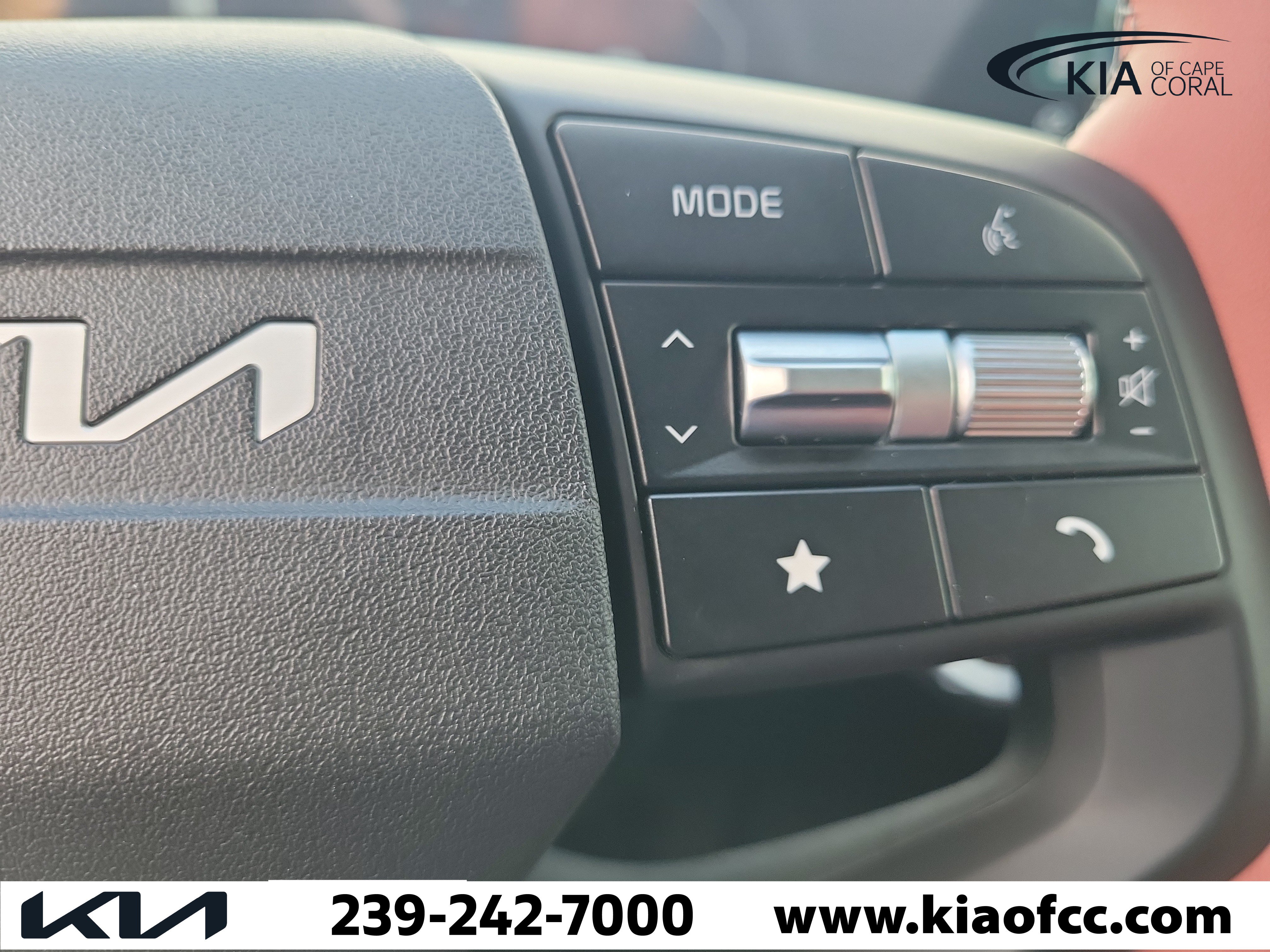 New 2026 Kia Sportage SX FWD image 31