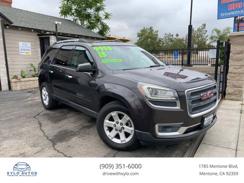 Used 2015 GMC Acadia SLE FWD image 1