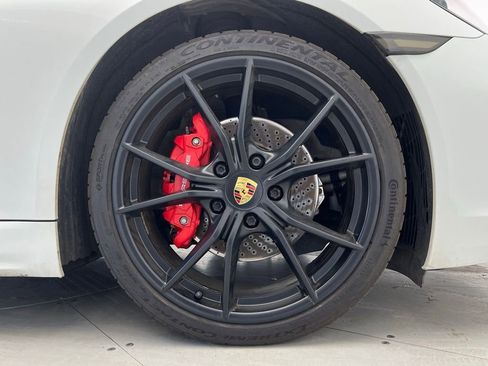 Certified 2018 Porsche 718 Cayman S image 28