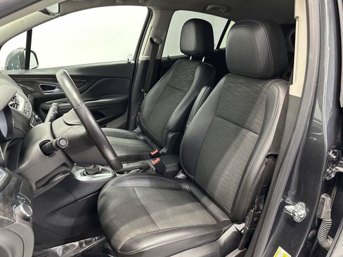 Used 2016 Buick Encore FWD image 12