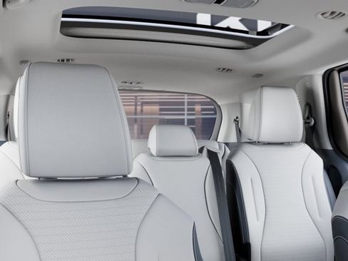New 2026 Kia Carnival SX Prestige FWD image 27