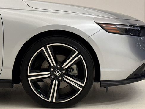 Certified 2025 Honda Accord Sport image 6