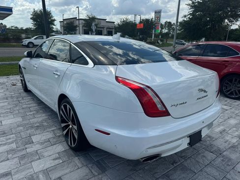 Used 2019 Jaguar XJ L Portfolio RWD image 6