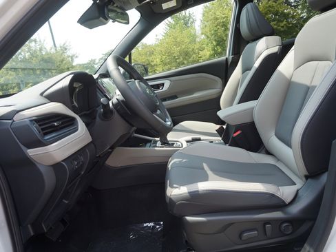 New 2026 Subaru Forester Limited AWD/4WD image 8