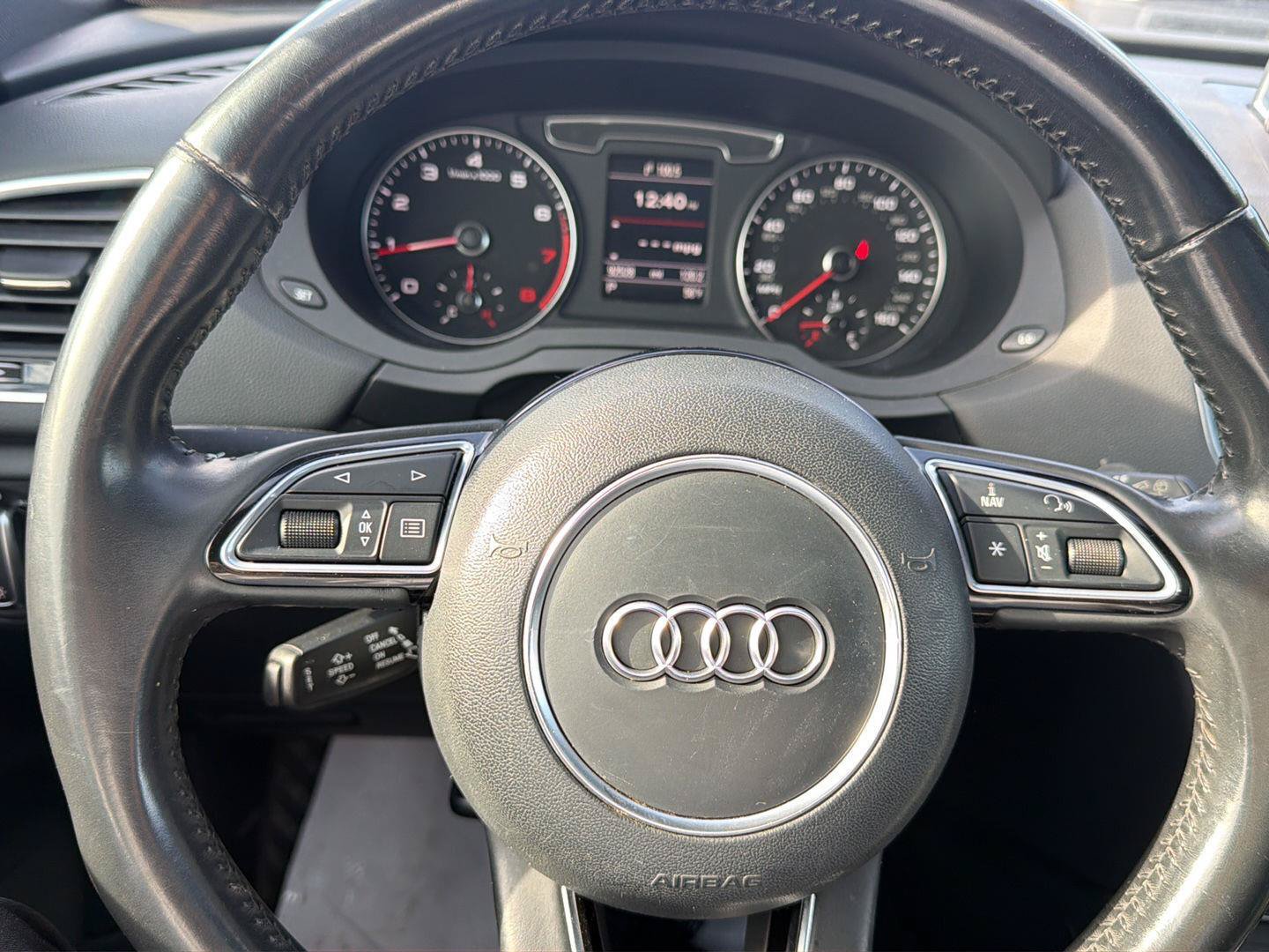 Used 2018 Audi Q3 2.0T Premium Plus w/ Premium Plus Package AWD/4WD image 6