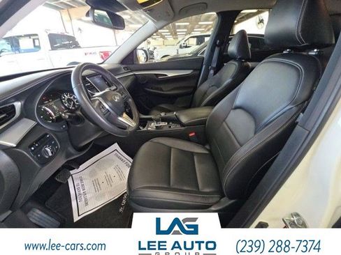 Used 2021 INFINITI QX50 Luxe FWD image 2