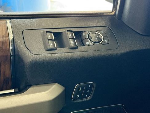 Used 2019 Ford F150 Lariat AWD/4WD image 19