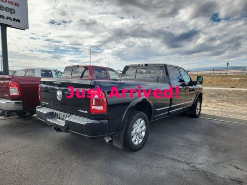 Used 2024 RAM 3500 Limited AWD/4WD image 4