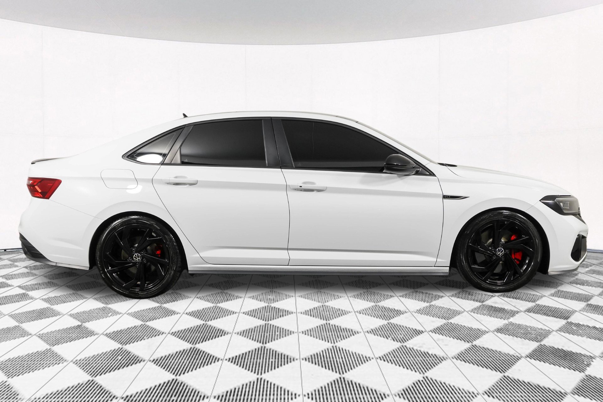 Used 2023 Volkswagen Jetta GLI Autobahn w/ GLI Black Package FWD image 16