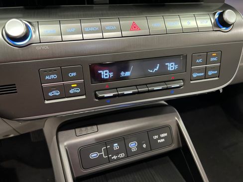 New 2026 Hyundai Kona SEL Premium FWD image 18