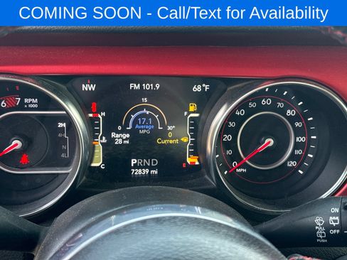 Used 2021 Jeep Wrangler Unlimited Rubicon w/ Cold Weather Group AWD/4WD image 7