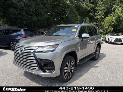 Used 2023 Lexus LX 600 4WD w/ Luxury Package