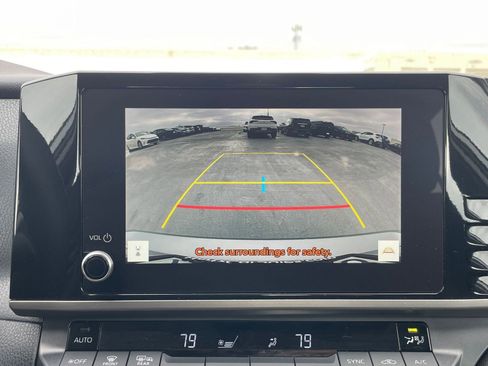 Used 2025 Toyota Camry LE image 17