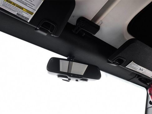 Used 2017 Jeep Wrangler Unlimited Rubicon image 27