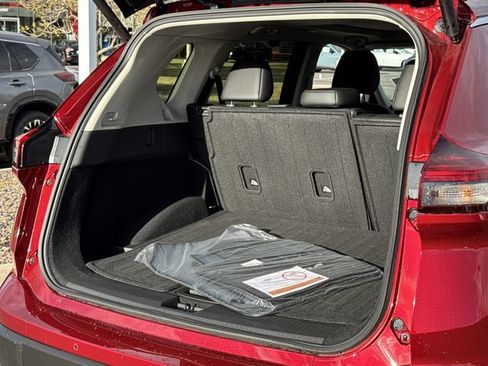 Used 2026 Nissan Rogue Dark Armor AWD/4WD image 22