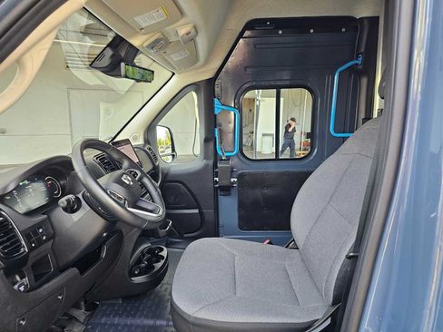 Used 2024 RAM ProMaster 3500 FWD image 20