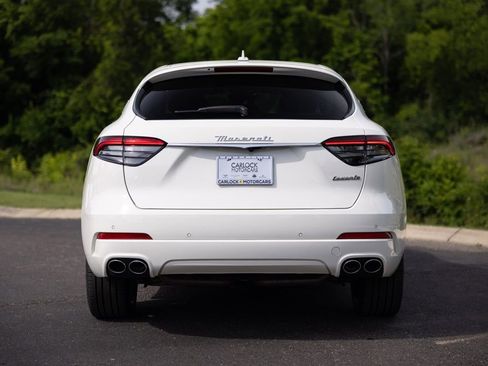 Used 2022 Maserati Levante GT AWD/4WD image 5