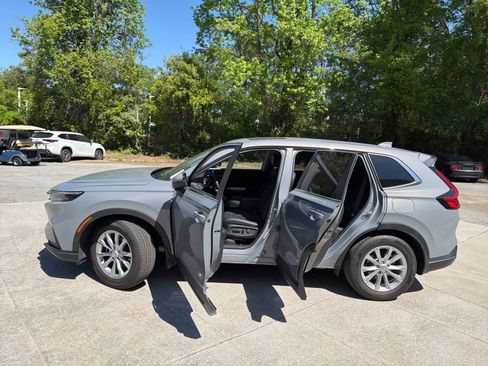 Certified 2025 Honda CR-V EX-L image 17