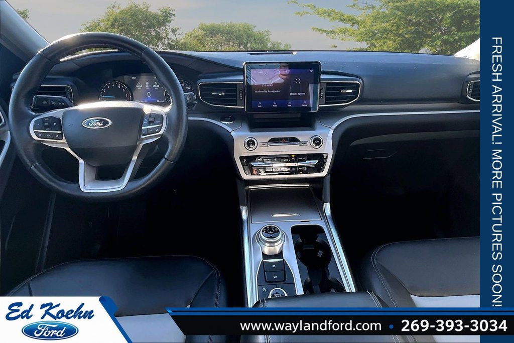 Certified 2022 Ford Explorer XLT w/ Equipment Group 202A AWD/4WD image 15
