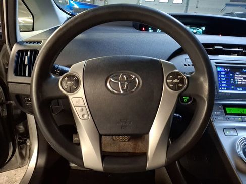 Used 2012 Toyota Prius Three image 18