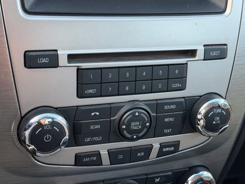 Used 2011 Ford Fusion SE w/ 202A Rapid Spec Order Code image 9