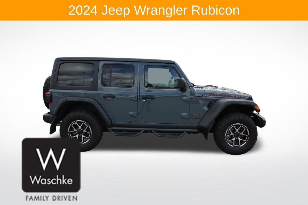 Used 2024 Jeep Wrangler Unlimited Rubicon w/ Convenience Group AWD/4WD image 9