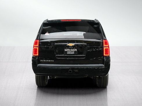 Used 2017 Chevrolet Suburban LT AWD/4WD image 4
