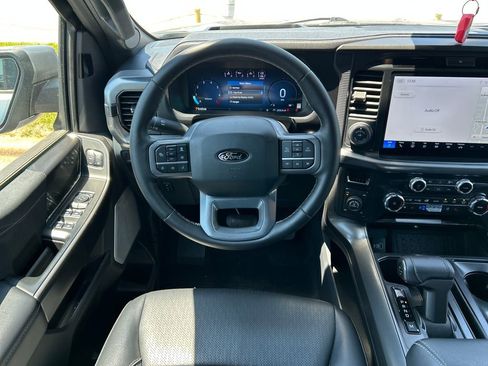 Used 2025 Ford F150 Lariat w/ Equipment Group 502A High AWD/4WD image 15