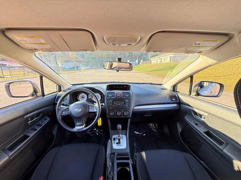 Used 2013 Subaru Impreza 2.0i Sport Premium image 12