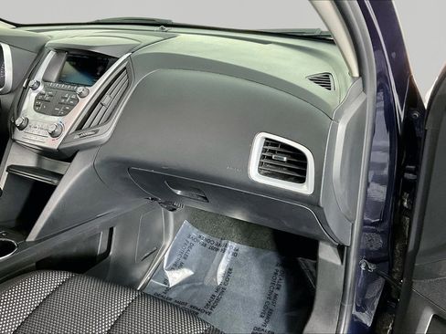 Used 2017 Chevrolet Equinox LT w/ Convenience Package FWD image 26
