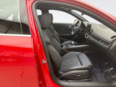 Used 2024 Audi A4 2.0T Premium image 16