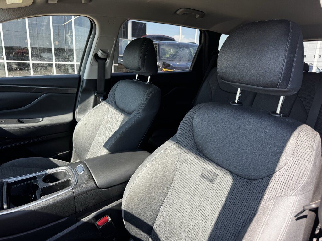 Used 2022 Hyundai Santa Fe SEL w/ Cargo Package FWD image 20