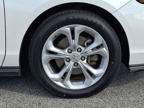 Used 2023 Honda Accord LX image 13