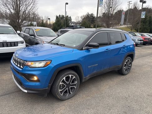 Used 2022 Jeep Compass Limited w/ Sun and Sound Group image 3