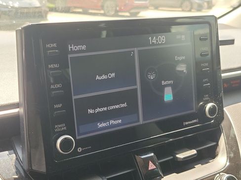 Used 2022 Toyota Corolla LE FWD image 24