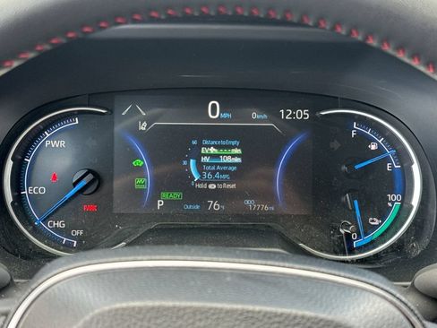 Used 2025 Toyota RAV4 SE AWD/4WD image 24