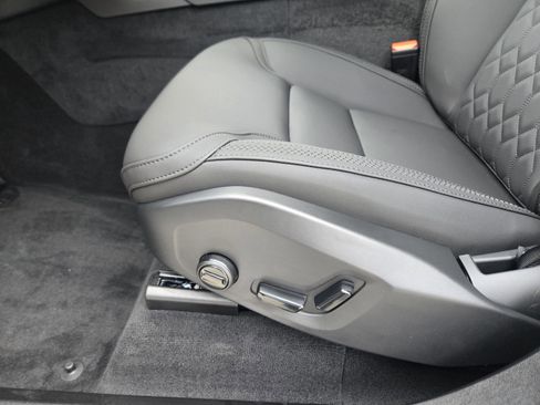 New 2026 Volvo XC90 T8 Plus w/ Protection Package Premier image 21