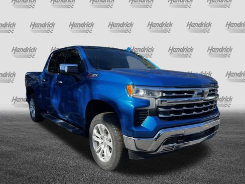 Used 2022 Chevrolet Silverado 1500 LTZ image 2
