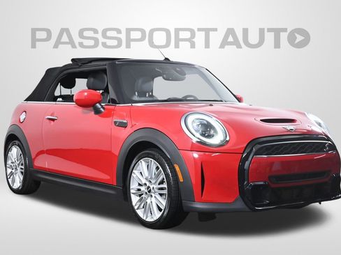 Certified 2023 MINI Cooper S image 31