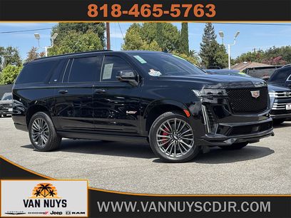 Used 2023 Cadillac Escalade ESV V w/ Heavy-Duty Trailer Package
