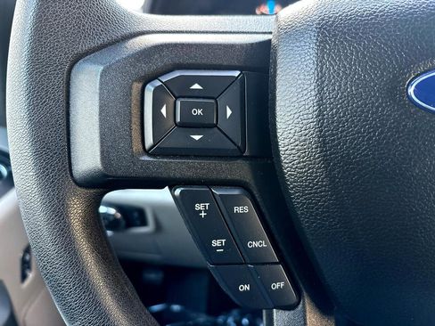 Used 2017 Ford F150 XLT image 31