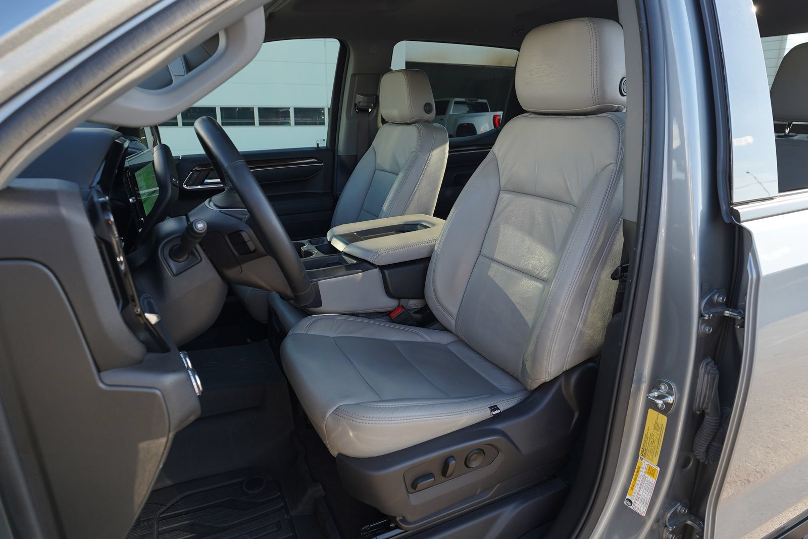 Used 2023 GMC Sierra 1500 Elevation RWD image 18