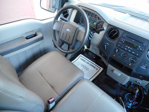 Used 2008 Ford F350 4x4 SuperCab Super Duty image 27